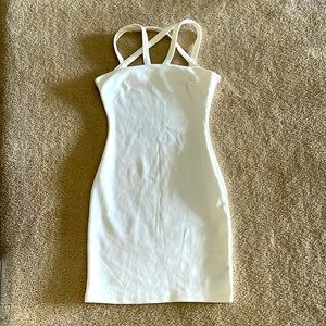 FOREVER 21 White Criss Cross Dress Bodycon